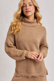 LOOSE FIT TURTLENECK KNIT SWEATER