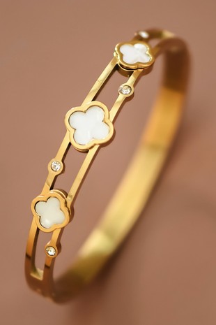Clover Bangle