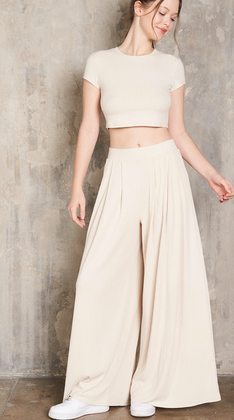 Simple Pleated Pant