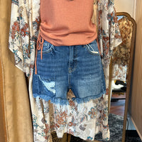Carrie Short  Risen Jeans   